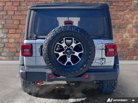 WHEELS: 17 X 7.5 POLISHED W/BLACK POCKETS -inc: Aluminum (STD),COLD WEATHER GROUP -inc: Heated Steer... (image 3)
