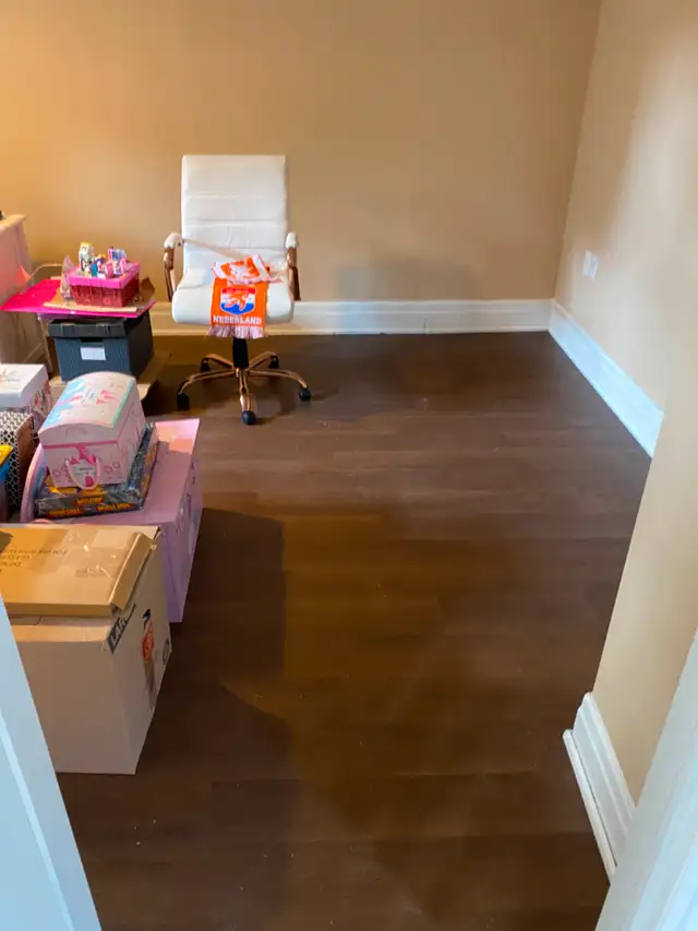 Floor Installation – Vinyl, Laminate, Hardwood62864741949826121