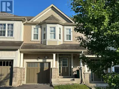 139 BATTERSEA CRESCENT Ottawa, Ontario