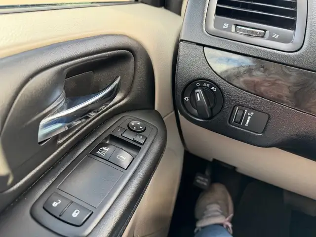 2017 Dodge GRAND CARAVAN642696557707531215
