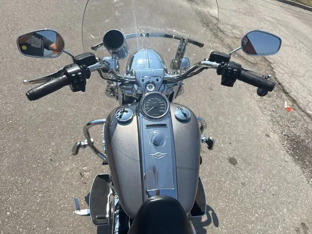 2017 Harley-Davidson Road King ~ VANCE & HINES ~ CANADIAN ~ 107C in Sport Touring in City of Toronto - Image 22