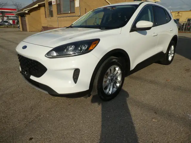 2021 Ford Escape SE AWD in Cars & Trucks in Mississauga / Peel Region - Image 2