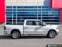Bright White Clearcoat 2023 Ram 1500 Laramie 4WD 8-Speed Automatic HEMI 5.7L V8 VVT Come And Experie... (image 6)