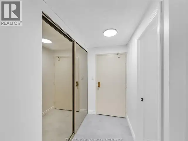 5125 RIVERSIDE DRIVE East Unit# 202 Windsor, Ontario in Houses for Sale in Windsor Region - Image 9