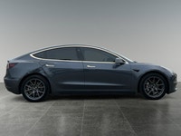 Thanks for viewing our House Of Cars 52nd Street inventory! House of Cars 52nd STREET An AMVIC licen... (image 7)