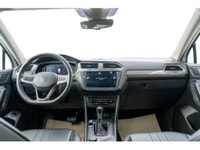 GREAT SUV | GREAT VALUE Back-Up Camera | Automatic Headlight | Apple CarPlay and Android Auto | Heat... (image 4)