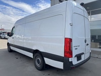Shaw GMC Chevrolet Buick This Mercedes-Benz Sprinter Cargo Van boasts a Intercooled Turbo Diesel I-4... (image 2)