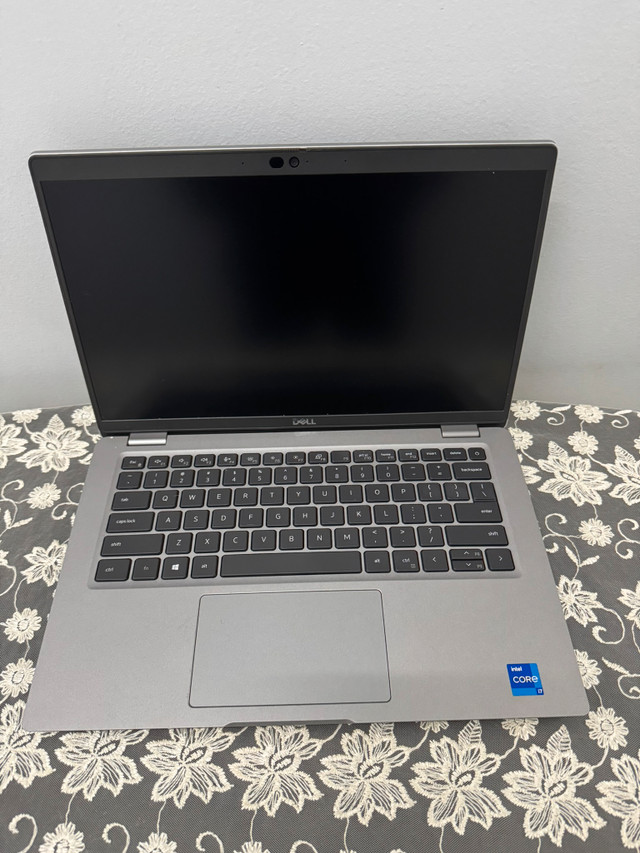 Dell 11th Gen i7/16GB RAM/512GB SSD/14 inch FHD touchscreen in Laptops in City of Toronto