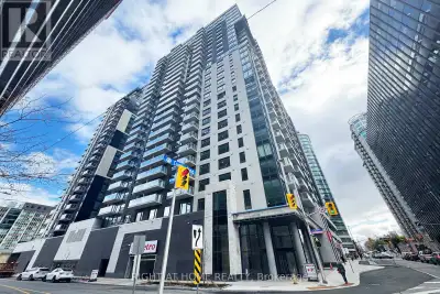 Be the first to live in this brand-new condo located in the vibrant core of downtown Ottawa! Minutes...