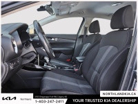 2024 Kia Forte EX New Price! Ready for anything, from the streets of Calgary to the highways of Albe... (image 9)