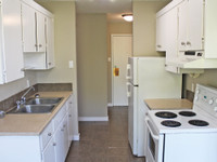NAIT Area Apartment For Rent | Prairie Manor