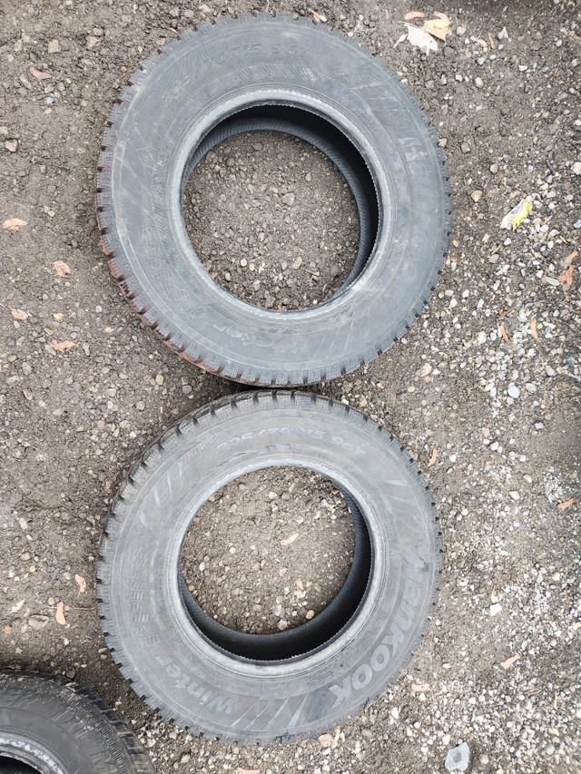 205 70 15 - TIRES - WINTER - PAIR - HANKOOK IPIKE in Tires & Rims in Kitchener / Waterloo - Image 2