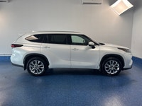 2026 Toyota Highlander Limited AWD Limited | 8 Passenger | Luxury | Zacks Certified. 8-Speed Automat... (image 3)