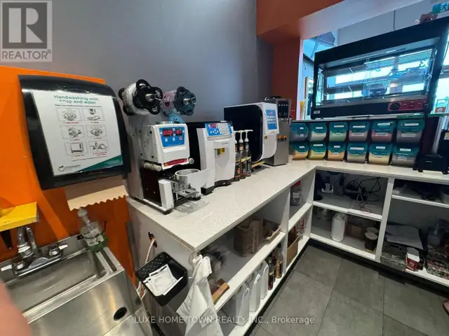 303 - 875 ST DAVID STREET N Centre Wellington (Fergus), Ontario63008308264579124