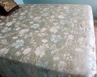 ‘Windsor Garden’ Damask Silk Duvet Cover