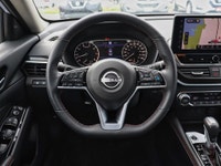 Sunroof, Aluminum Wheels, Navigation, Climate Control, Heated Seats! Apple car play A long list of a... (image 8)