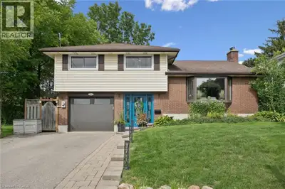 This home is larger than it appears from the street. Escape to Cottage Living Every Day! Why limit r...