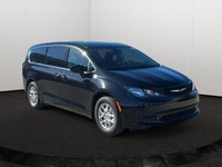 Cloth Bucket Seats, Remote Start System, Heated Front Seats, Heated Steering Wheel, Uconnect 5 W 7 D... (image 1)