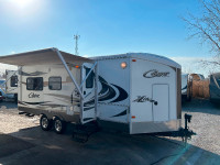 2013 Cougar X-Lite 22RBV *Arctic Package*