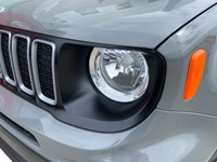 This Jeep Renegade has a powerful Intercooled Turbo Premium Unleaded I-4 1.3 L/81 engine powering th... (image 8)