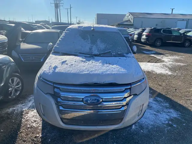 2013 Ford Edge 4dr Limited AWD *ONLY FOR PARTS* in Auto Body Parts in Regina - Image 2