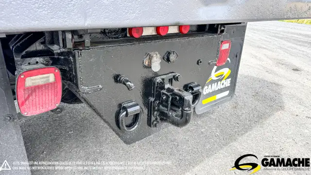 2010 KENWORTH T370 6 WHEEL DUMP TRUCK in Heavy Trucks in La Ronge - Image 11