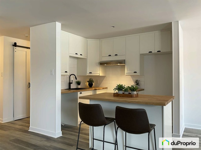 $349,500 - Condominium in Pointe-Aux-Trembles / East Montreal — photo 1