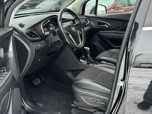 2018 Buick Encore Preferred AWD **APPLE CAR PLAY/ANDROID AUTO** in Cars & Trucks in Winnipeg - Image 11