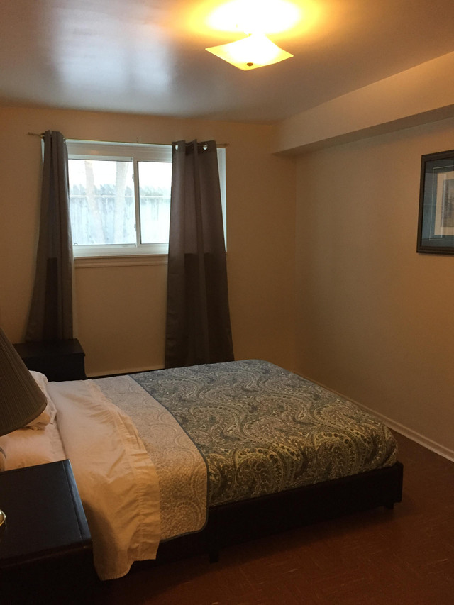 Furnished 1 bedroom available for short/long term lease! Long Term