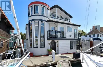 Welcome to Westbay Marine Village located on the Esquimalt side of the beautiful inner harbour! Enjo...