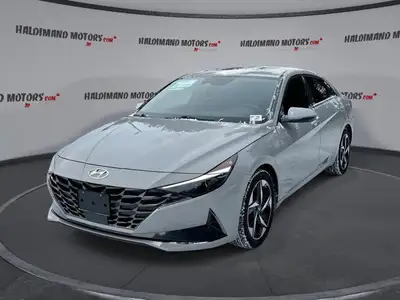 This Hyundai Elantra has a strong Gas 4cyl 2.0 L engine powering this Variable transmission. Sunroof...