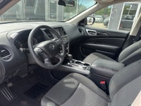 ?? 2020 Nissan Pathfinder S AWD MINTY CLEAN! Available Now at Loeppky Auto Sales Steinbachs Trusted... (image 6)
