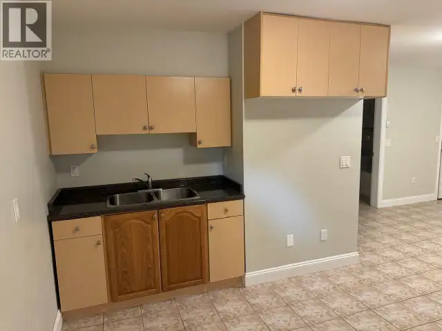Suite-1425 CORNELL AVENUE Coquitlam, British Columbia in Long Term Rentals in Burnaby/New Westminster - Image 6