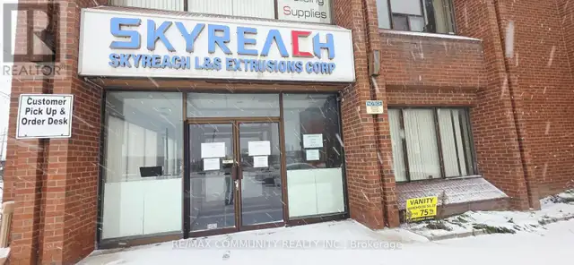 55 FRESHWAY DRIVE Vaughan (Concord), Ontario in Commercial & Office Space for Rent in Markham / York Region - Image 3