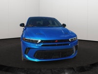 This 2024 DODGE HORNET R/T PLUS EAWD has the following options Leather Seats - Red, Remote Start Sys... (image 3)