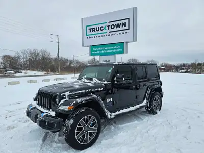 Kijiji Engine: 4 Cylinder Engine 2.0L L/100Km City: 11.6 L/100Km Hwy: 11.9 Safety Equipment ABS And...