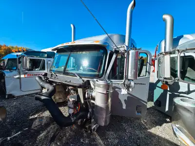 2007 International 9900I Cab & Sleeper Shell For Parts - Dash, seats, doors, mirrors, upholstery, ca...