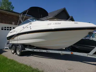 Cuddy Cabin with Head * Low hours * Loadrite Trailer Chaparral boats are considered high-quality, so...