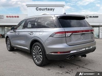 One Owner | Clean CARFAX | No Accidents | Immaculate Condition! Elevate every journey with the sophi... (image 3)