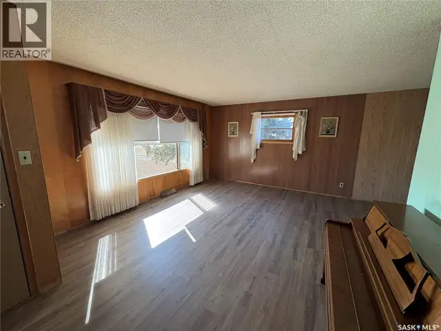 Insinger Acreage Insinger Rm No. 275, Saskatchewan in Houses for Sale in Saskatoon - Image 17