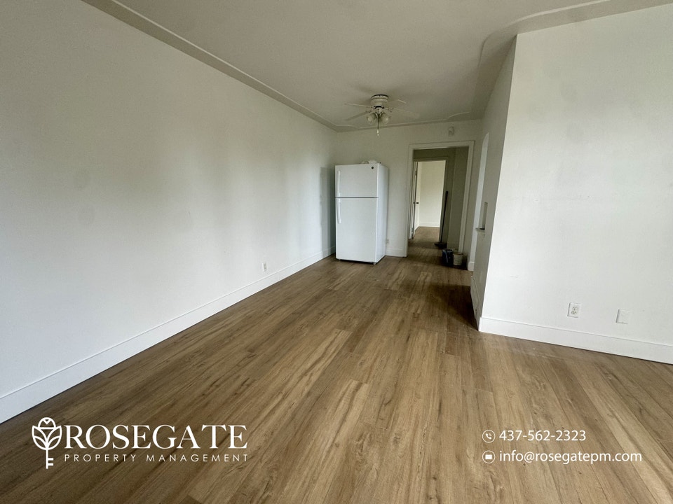 Cozy 1-Bedroom Apartment with Private Balcony & Parking – Cambri 3