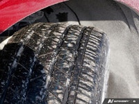 Experience the spirited sophistication of the 2021 Chevrolet Blazer Premier. Engineered for drivers... (image 6)