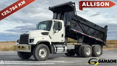 Heavy truck - # STOCK: C-33677 2013 FREIGHTLINER 114SD BENNE BASCULANTE / CAMION DOMPEUR 10 ROUES 20...