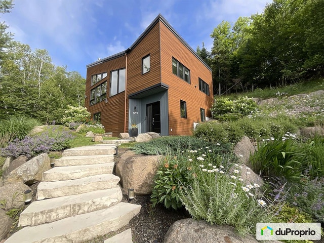 $859,900 - 2 Storey for sale in Ste-Adele — photo 1