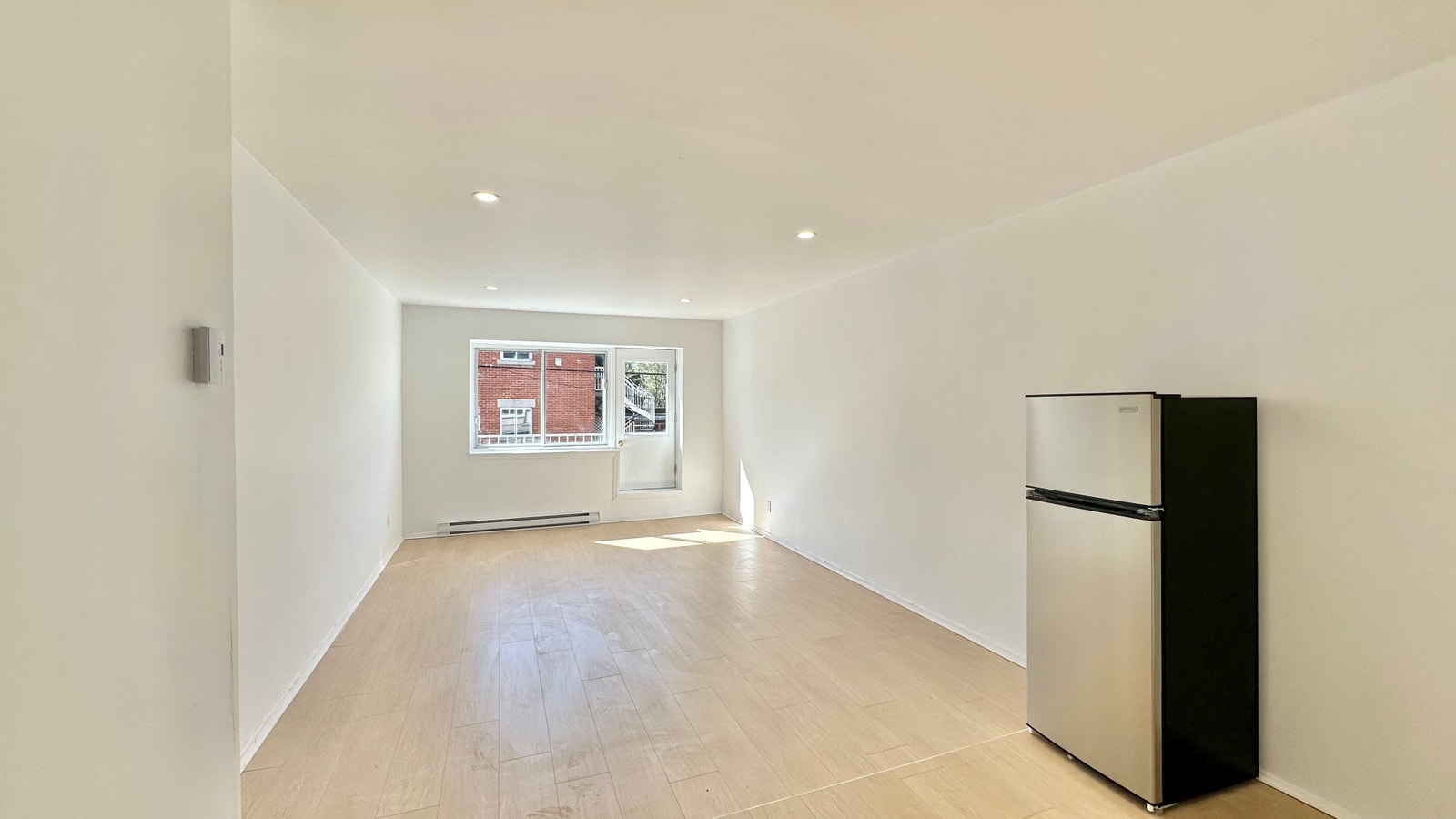 3405 rue Hochelaga — photo 1