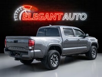 2018 Toyota Tacoma TRD Off Road PKG 4WD Grey Exterior on Grey interior comes with Navigation and Bac... (image 5)