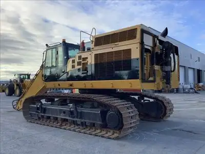 2011 Caterpillar 374DL in Heavy Equipment in Laval / North Shore - Image 5