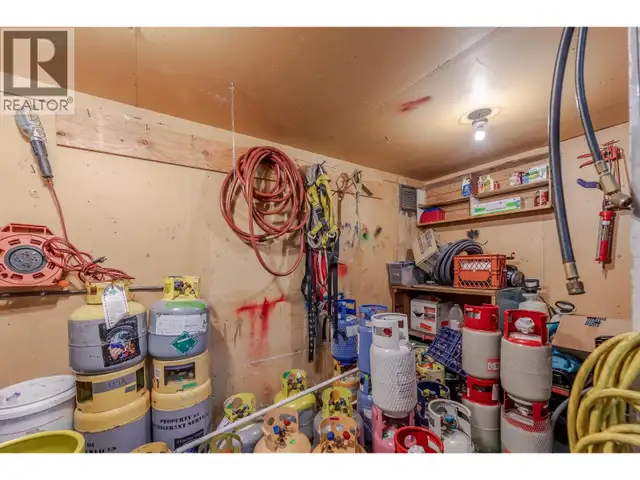 134 Estabrook Avenue Penticton, British Columbia in Commercial & Office Space for Sale in Penticton - Image 15