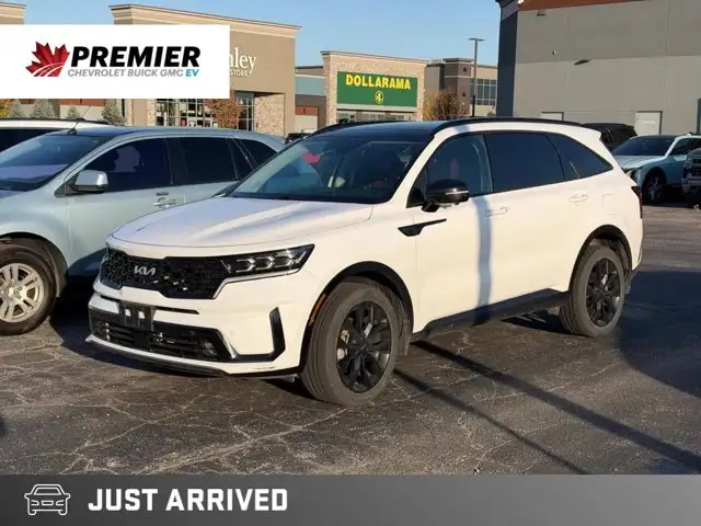 2022 Kia Sorento SX | Sunroof | Heated and Cooled Seats