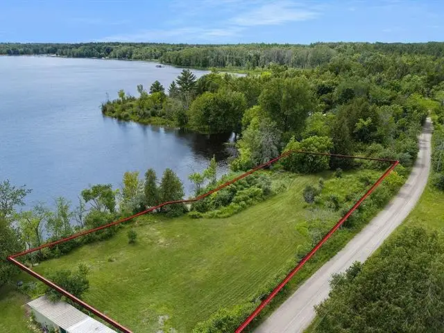 1111 Ch. de la Pointe-Indienne Pontiac, Quebec in Land for Sale in Ottawa - Image 3